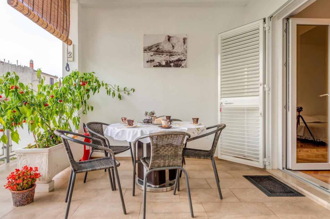 Nemira Beach Getaway Омиш Экстерьер фото